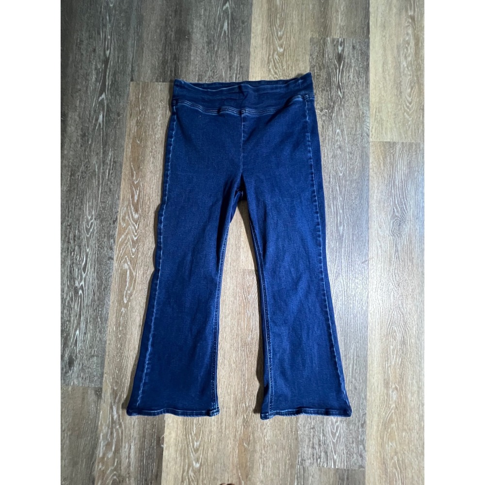 Old Navy Weekender Flare Jeans Women 14 Blue High Rise Pull On Stretch 4118